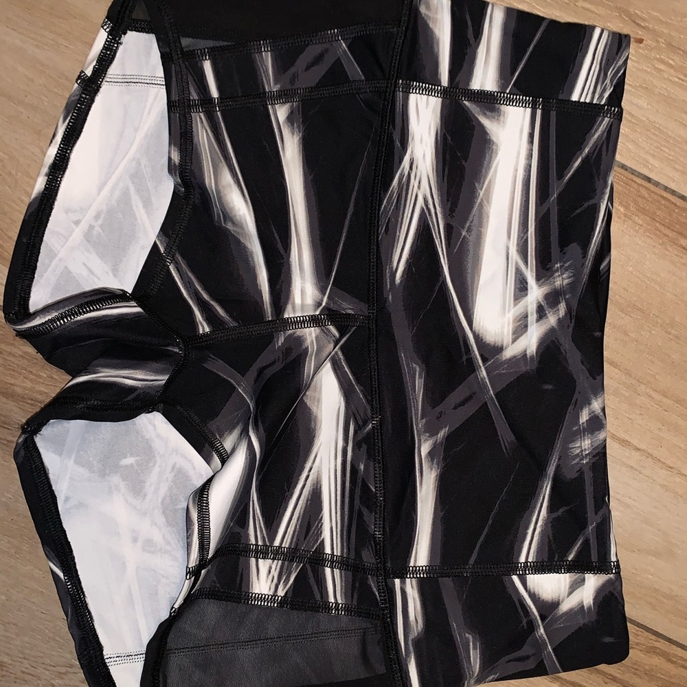 NEW Victoria’s Secret Sport black & white shorts